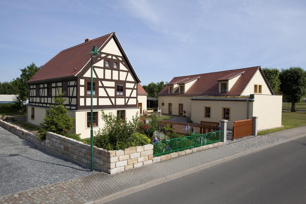 Pension Alte Schmiede Zabeltitz Exteriér fotografie